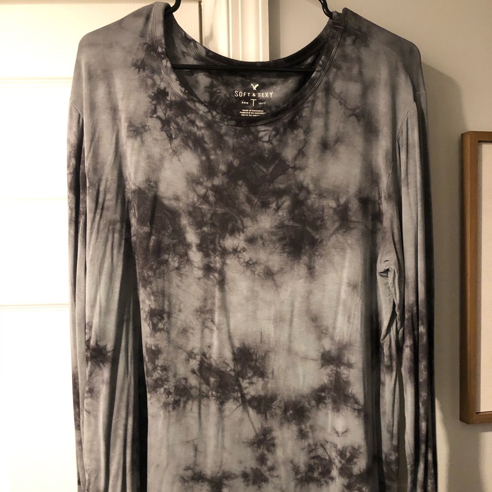 Soft and sexy long sleeve top